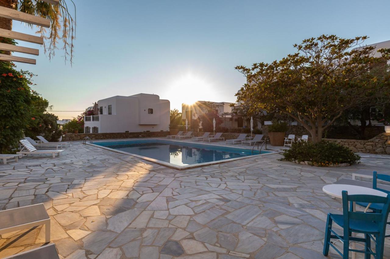 Callisti Mykonos Town With Pool View And Calypso Upper Floor With Sea View 外观 照片